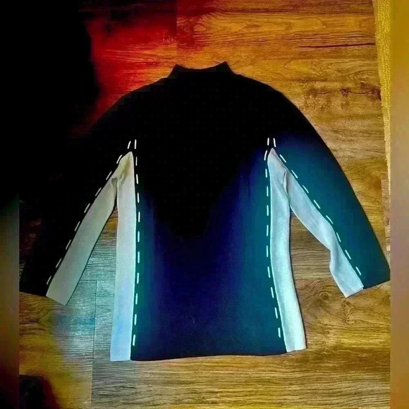 Ziani couture sweater. Ladies Medium excellent cond  Black and White - Picture 5 of 8